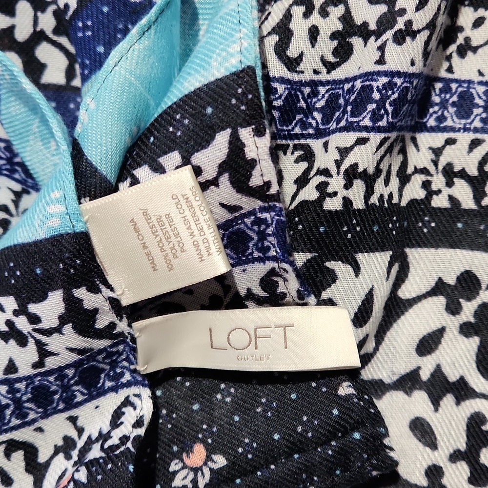 Loft Outlet Infinity Scarf - Picture 2 of 4